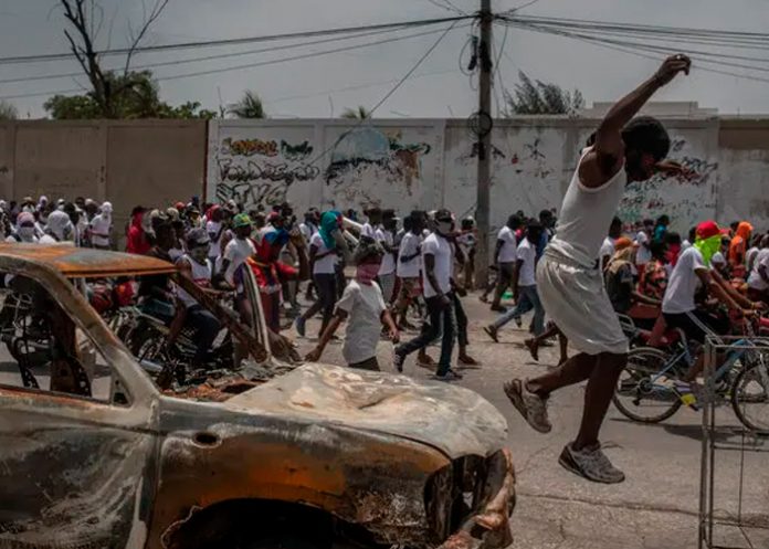 Foto: Haití pide ayuda /cortesía