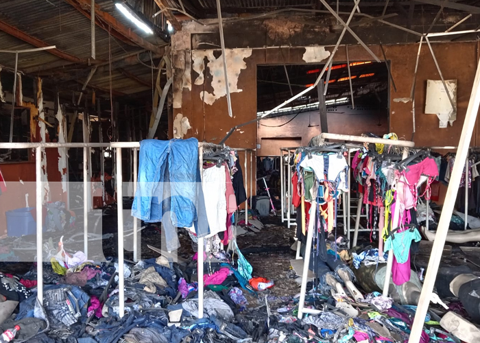  Relatan dramática mañana durante el incendio en Mega-boutique en Managua