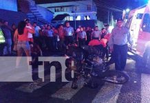 Foto: Colisión entre motociclistas frente a la estación policial de Matagalpa deja dos heridos/TN8