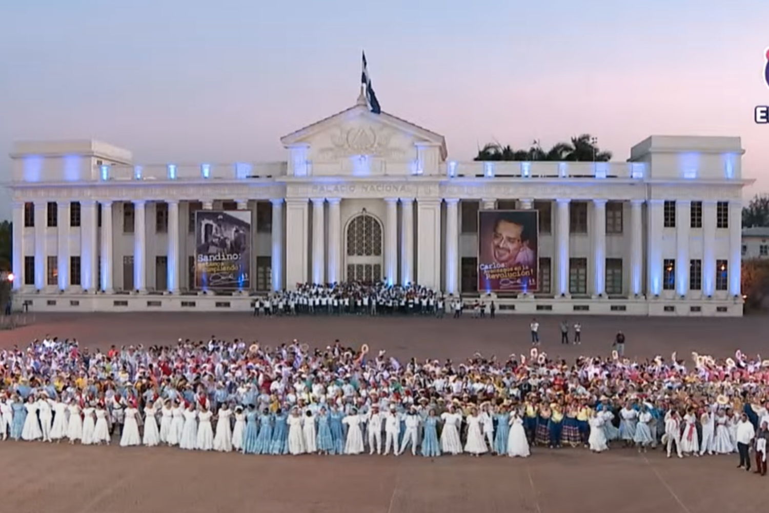 Foto: Celebración del natalicio 129 del General Sandino, en un acto presidido por el Comandante Daniel Ortega y la Vicepresidenta Rosario Murillo/Cortesía