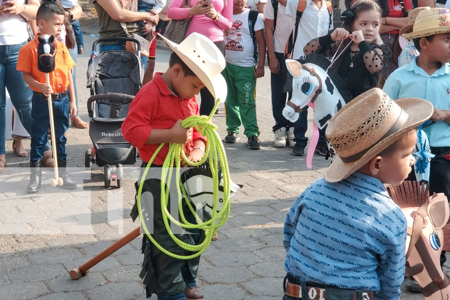 Foto: Desfile infantil marca inicio de las fiestas patronales en La Libertad, Chontales/TN8