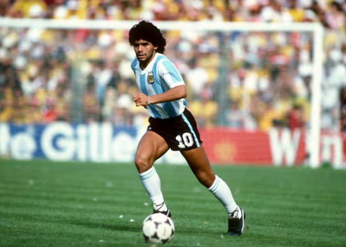 Hijos de Maradona piden llevar sus restos a Buenos Aires