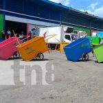 Foto; ALMA entrega volquetes, minicargadora y camión doble cabina a mercados de Managua/ Cortesía