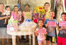 Foto: Premios para una madre en Crónica TN8