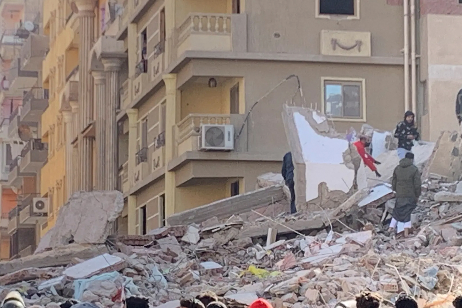 Foto: Diez muertos en el derrumbe de un edificio en El Cairo /Cortesía