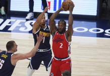 Leonard y Clippers empatan la serie